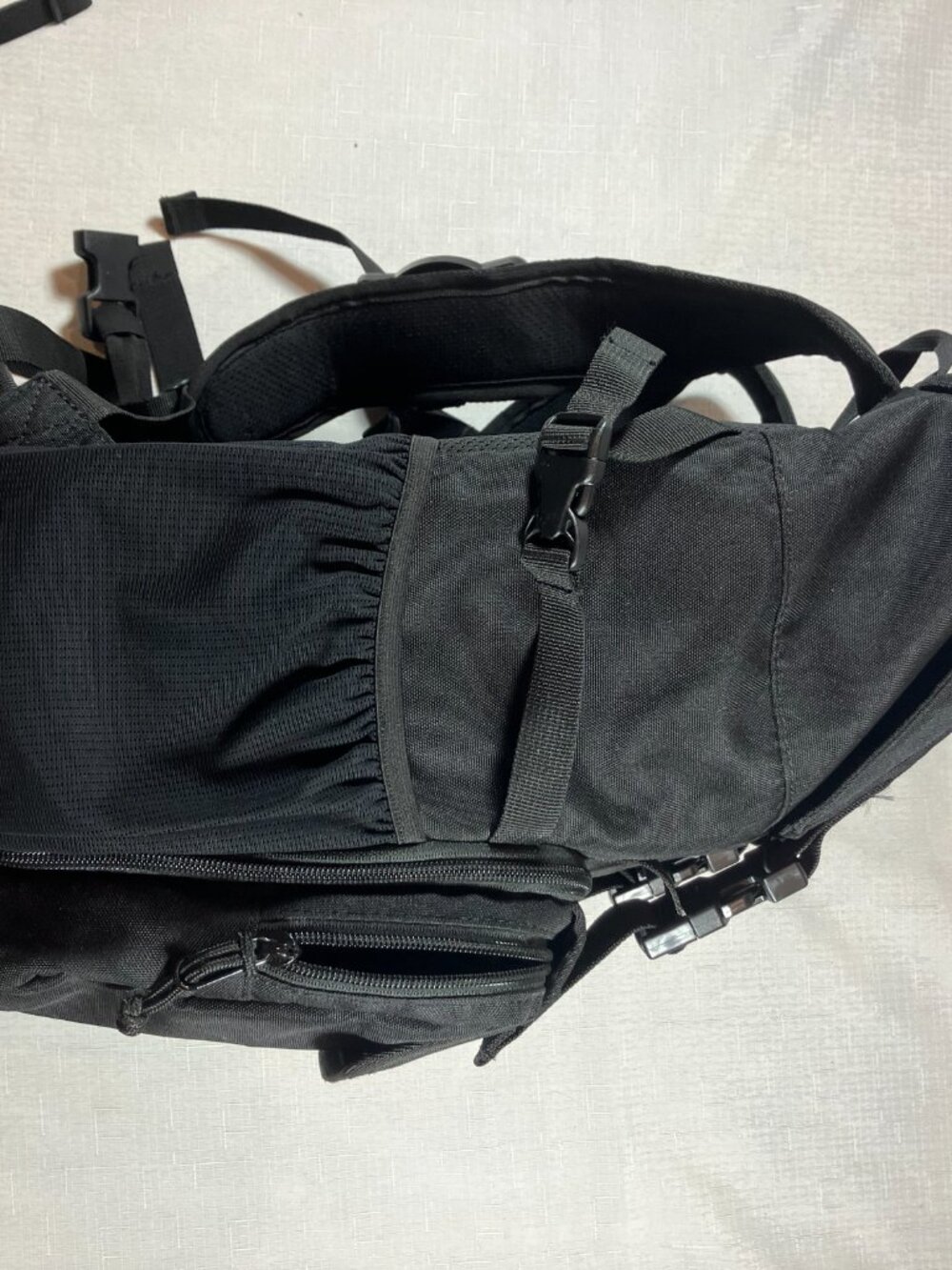 Brevite Photographer's Camera Backpack, Black, GUC - Picture 4 of 14